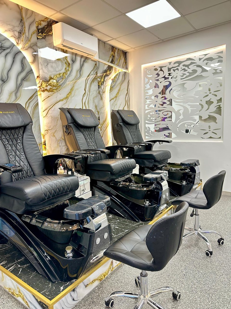 Pedicure area